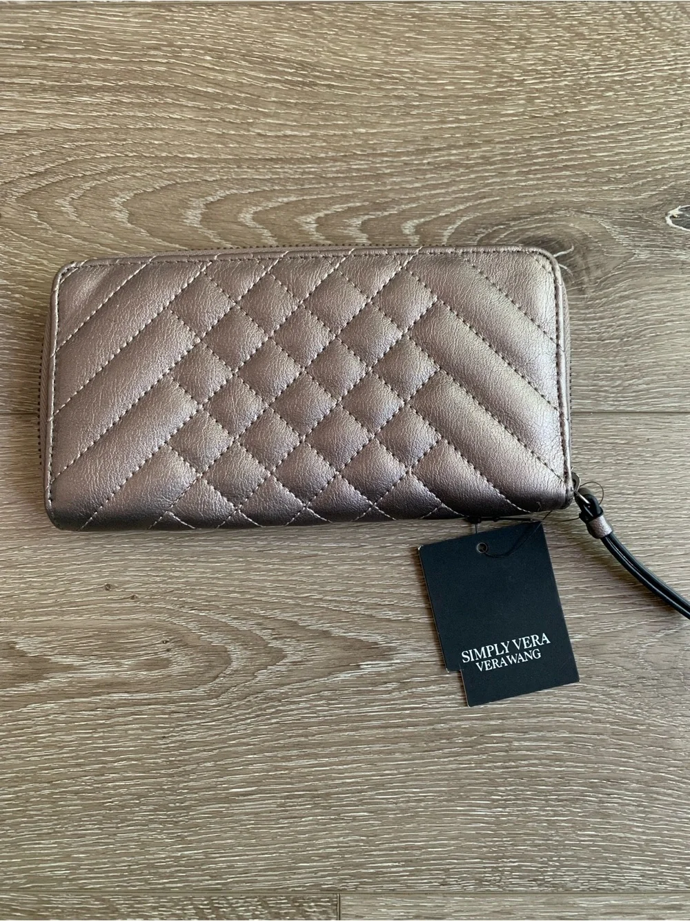 Simply Vera Vera Wang Women's  Signature Wallet Moon Rock Zipper Closure